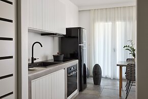 Manesis Suites