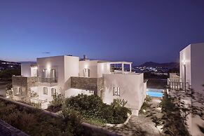 Manesis Suites