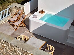 Manesis Suites
