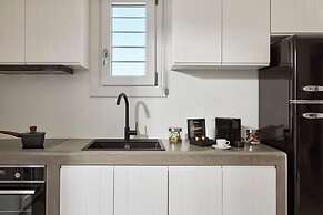 Manesis Suites