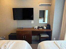 EZ HOTEL KIX Seaside