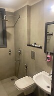 Saltstayz Express - Golf Course Road & DLF Phase-1