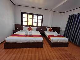 Vang Vieng Charming Boutique Hotel