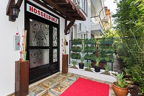 THE U HOMES