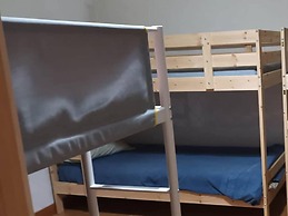 Room-bed In A 6-bed Dormitory Room 2 mal