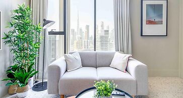 Relax Recharge Burj Khalifa View Studio