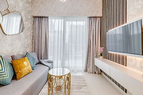 GLOBALSTAY. DAMAC Reva Residences