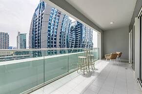 GLOBALSTAY. DAMAC Reva Residences