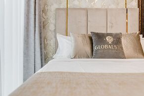GLOBALSTAY. DAMAC Reva Residences