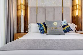 GLOBALSTAY. DAMAC Reva Residences