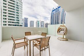 GLOBALSTAY. DAMAC Reva Residences