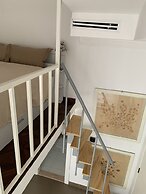 Charming and Cozy Apartment in Dubai Available now