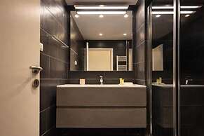 Elite Ermou Suites