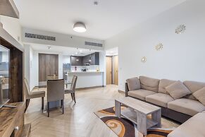 SuperHost - Chic Modern 1BR Apt Retreat with City View