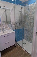 Yes I Know My Room - Storico
