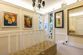 The Cool Belfast Home