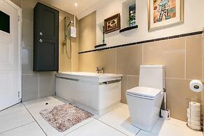 The Cool Belfast Home