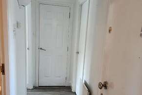 2 Bedroom Apt - Stunning Views, Balcony, Parking