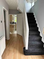 Stunning 3-bed House in Cheadle