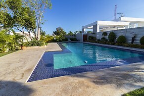 Modern 4-BR Villa in Gated Community