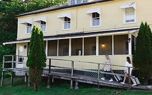 Hotel Kenney Rideau