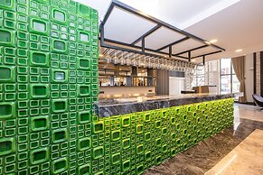 The Nirvanas Hotel
