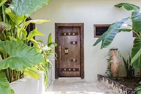 RoRi Private Luxury Villas