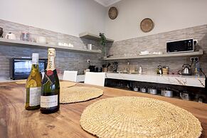 RoRi Private Luxury Villas