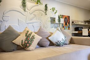 RoRi Private Luxury Villas