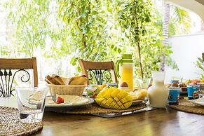 RoRi Private Luxury Villas