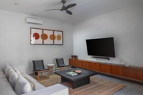 Casa Ananta