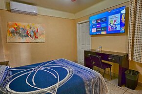 Hotel Oasis