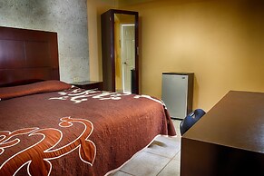 Hotel Oasis