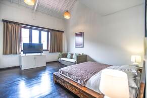 The Melo Hotel