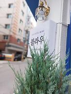 BLAU mini hotel