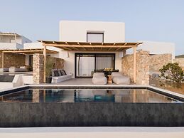 Phoenicia Naxos