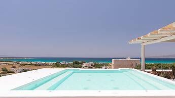 Phoenicia Naxos