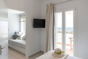 Phoenicia Naxos