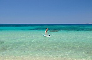 Phoenicia Naxos