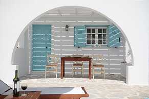 Phoenicia Naxos