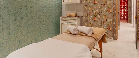 Hotel Noblesse Boutique & Spa