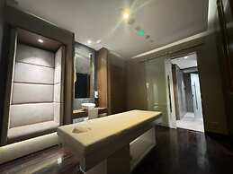 4Leisure Suites DAMAC Esclusiva Towers