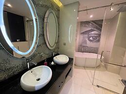 4Leisure Suites DAMAC Esclusiva Towers