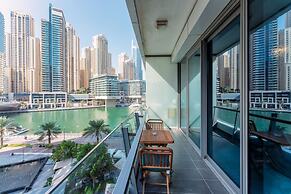 Lux Holiday Home Dubai Silverene Studios