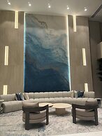 Lux Holiday Home Dubai Silverene Studios