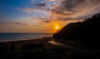 Breakwater Point