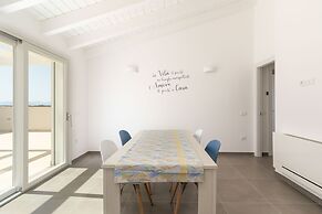 Bcolors Rooms