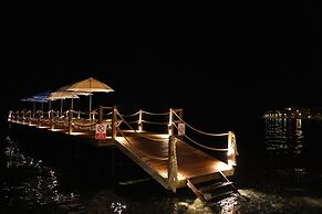 Lopera Beach Hotel