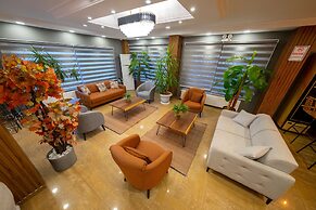 Lopera Beach Hotel