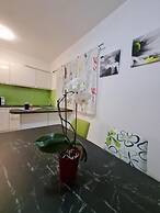 Luxury Apartment Ani